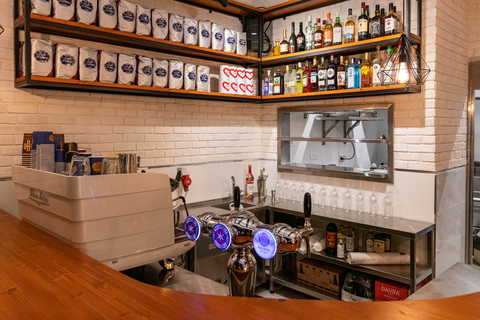 Kurman's Bar